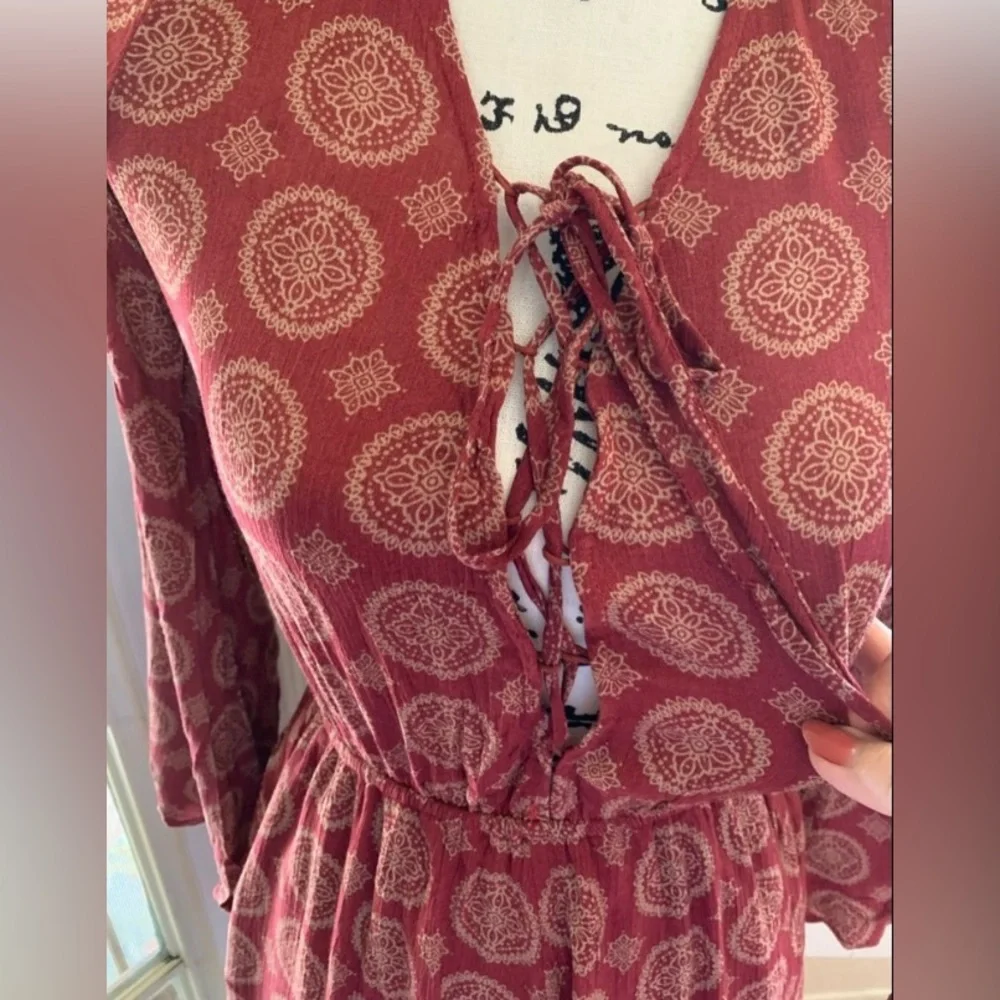 Reverse Rust & Cream Colored Romper - Picture 3 of 6